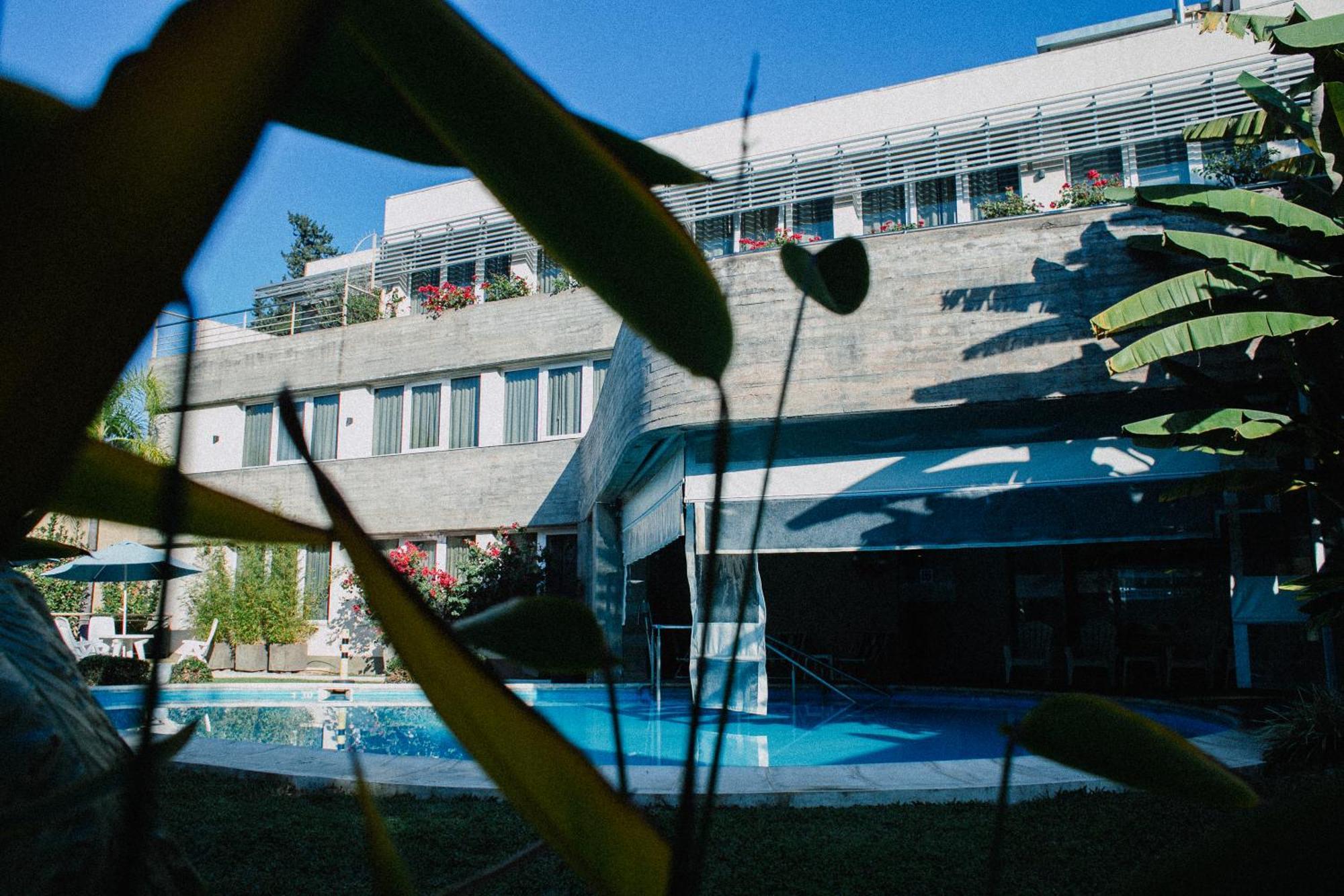 Howard Johnson Hotel Yerba Buena Extérieur photo
