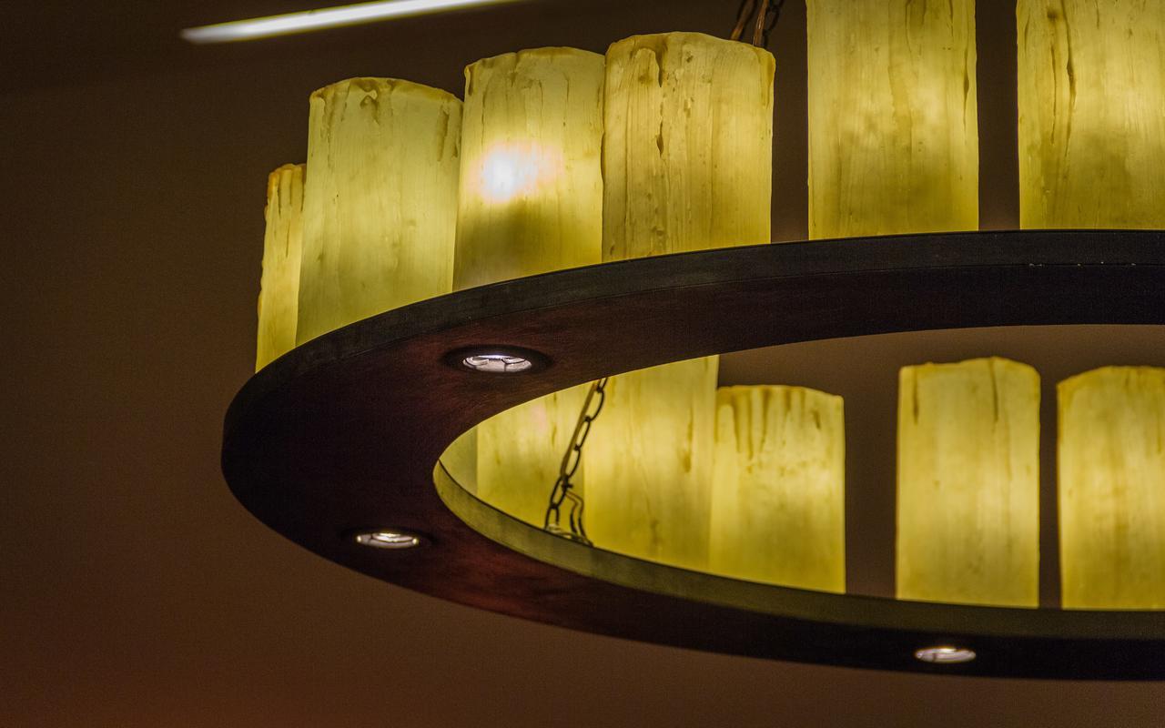 Howard Johnson Hotel Yerba Buena Extérieur photo